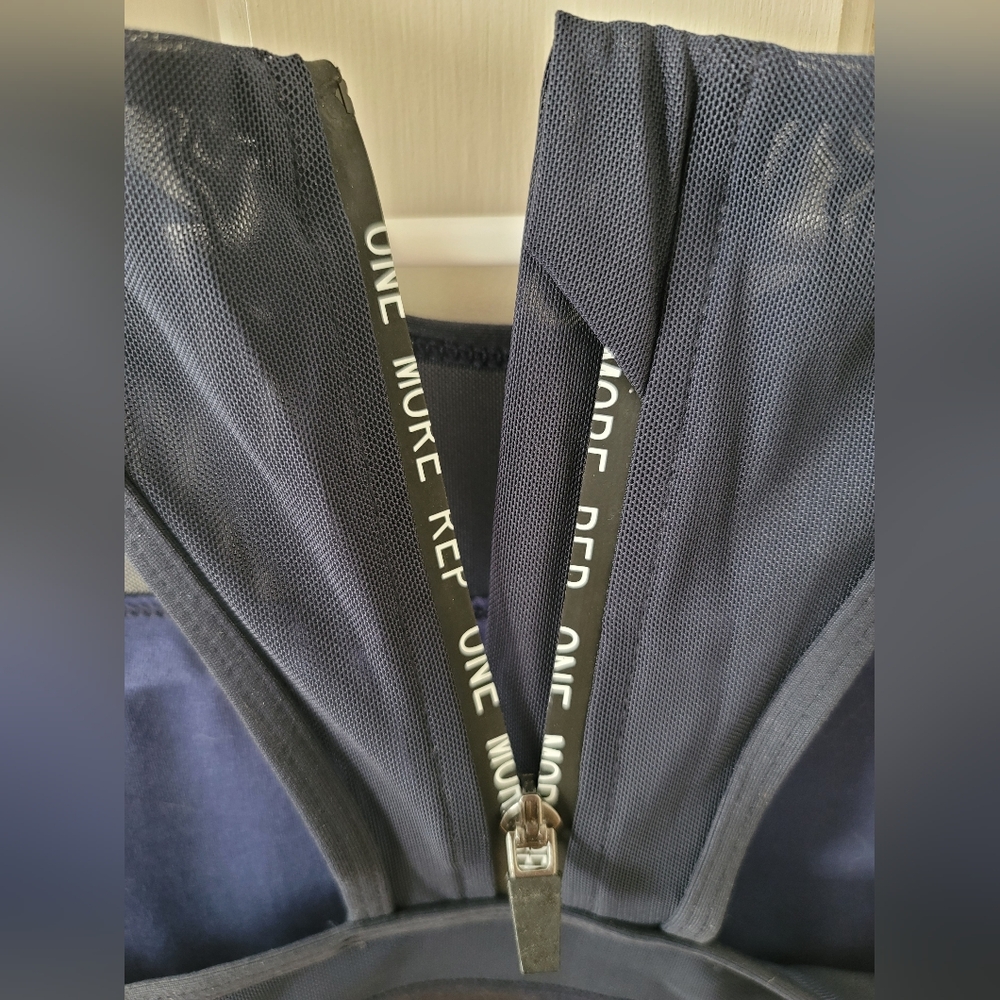 Zyia Active Blue Twilight All Star Bra Size Medium NWT - Picture 6 of 12